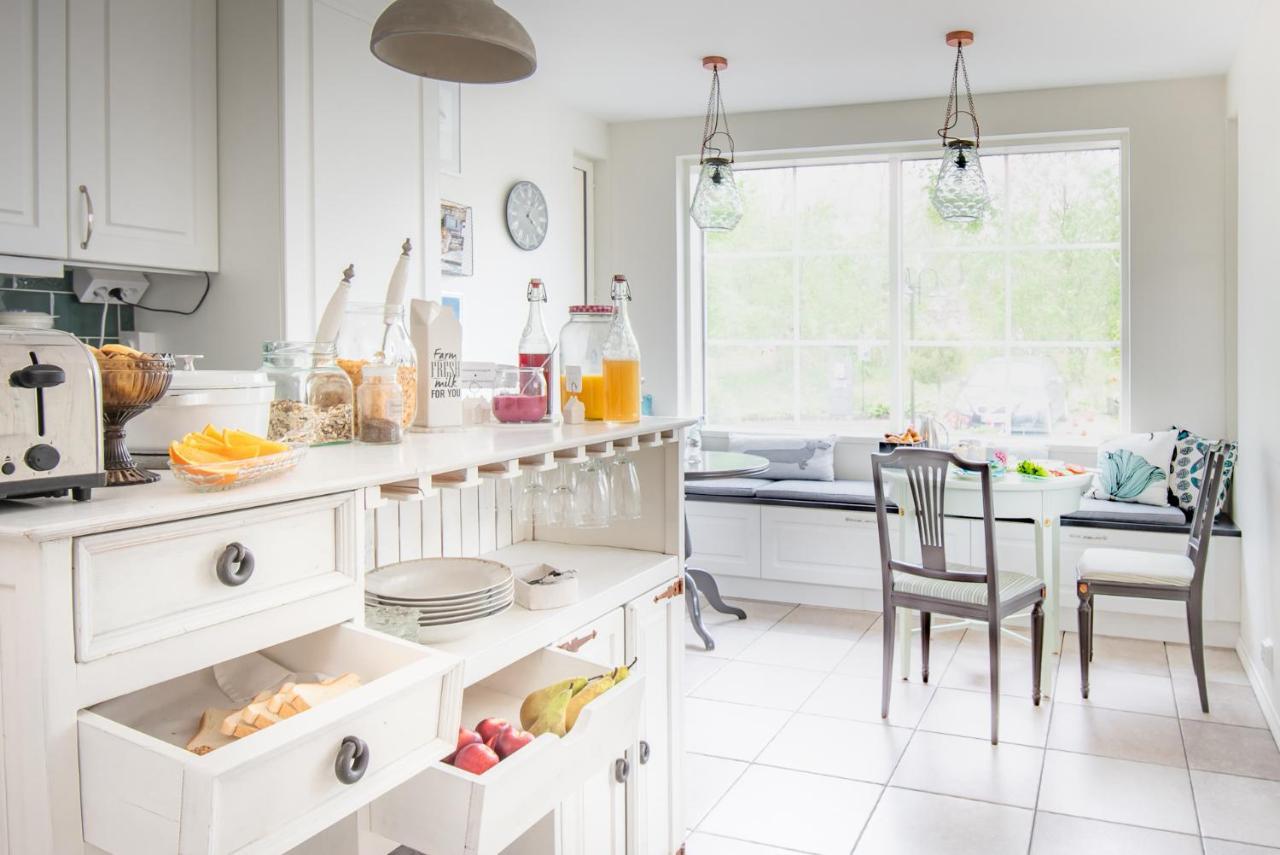 Villa Jokivarsi Bed & Breakfast Vantaa Ngoại thất bức ảnh