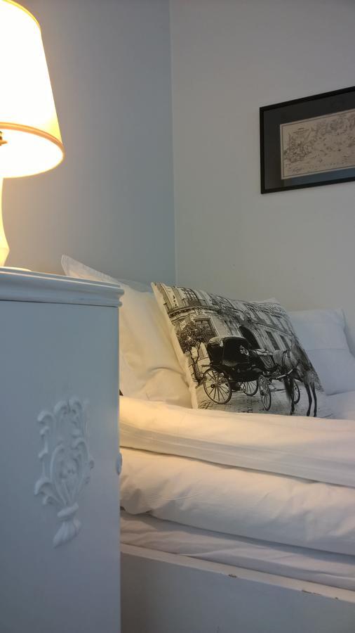 Villa Jokivarsi Bed & Breakfast Vantaa Ngoại thất bức ảnh